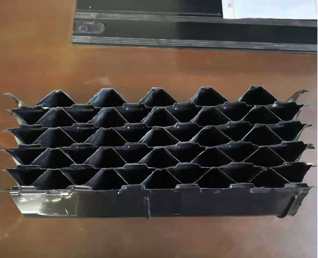 冷却塔收水器